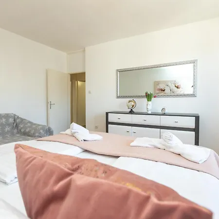 Frane 2br Near Old Town 公寓 扎达尔