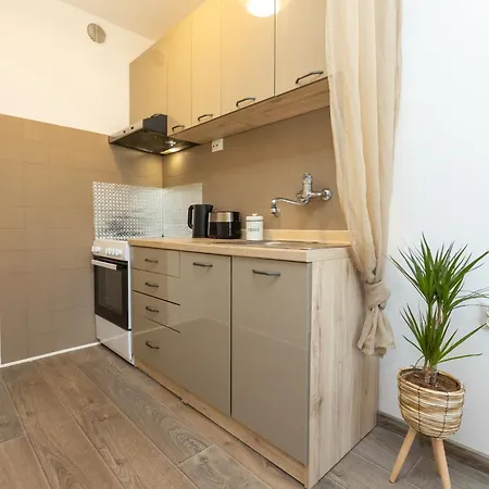 Frane 2br Near Old Town 公寓 扎达尔