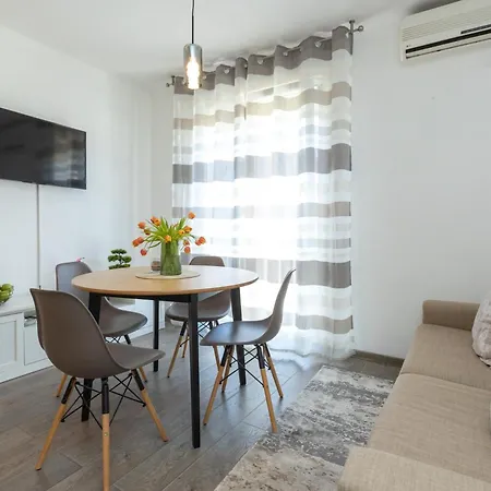 公寓 Frane 2br Near Old Town