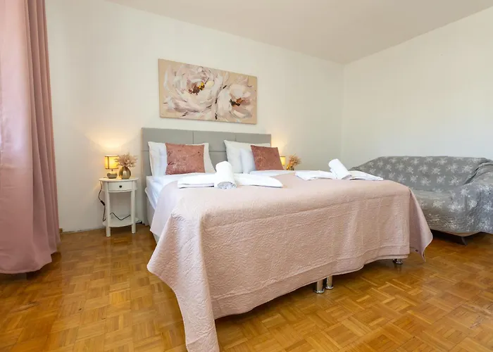 Frane 2br Aparment Near Old Town Апартаменты *